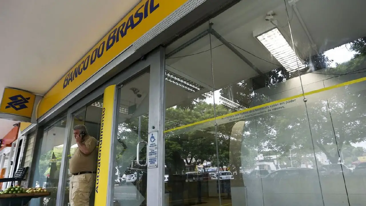 Banco do Brasil lança novo aplicativo com foco em IA e personalização