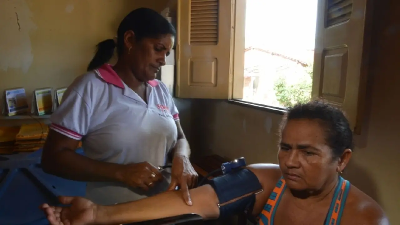CCJ do Senado aprova aposentadoria especial para agentes de saúde