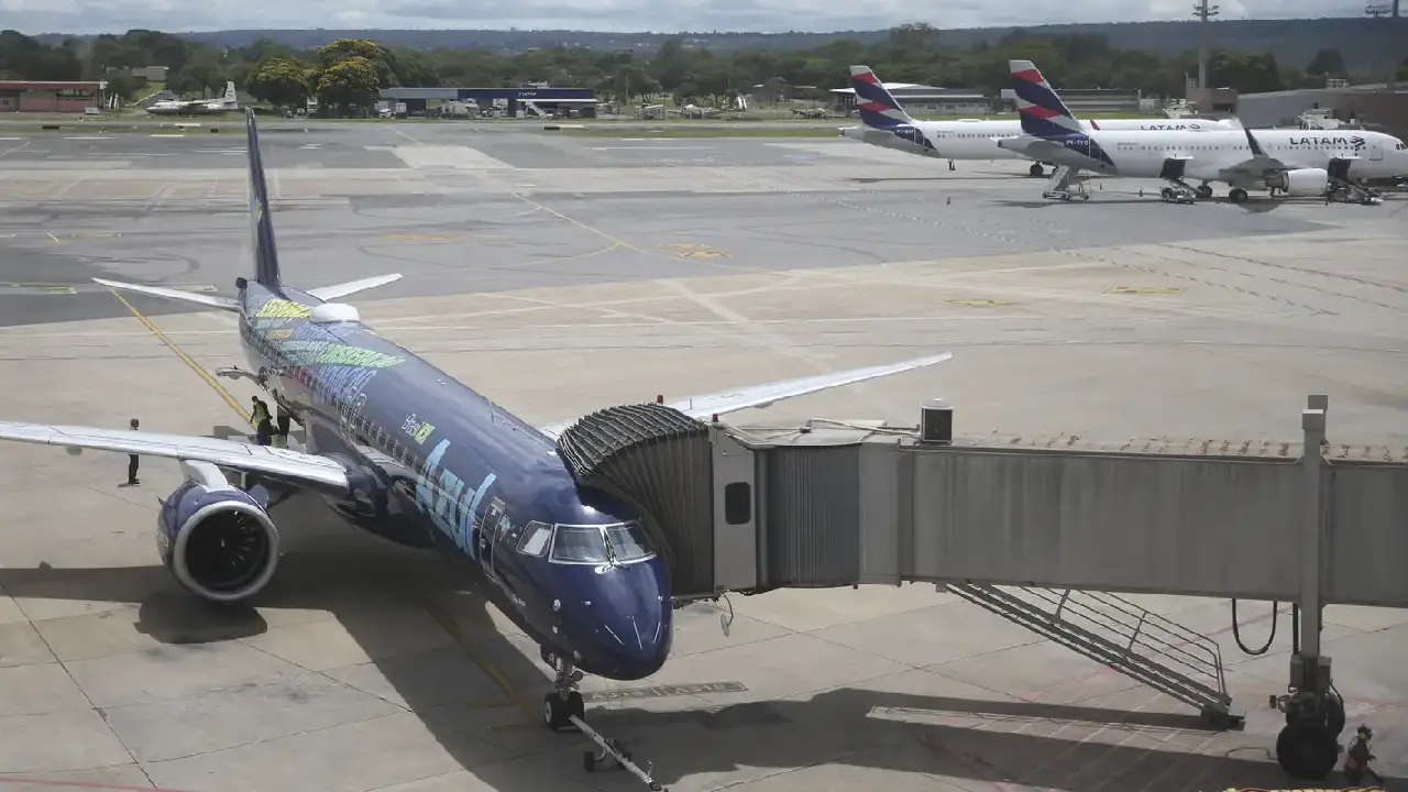CMN regulamenta linha emergencial para auxílio a companhias aéreas