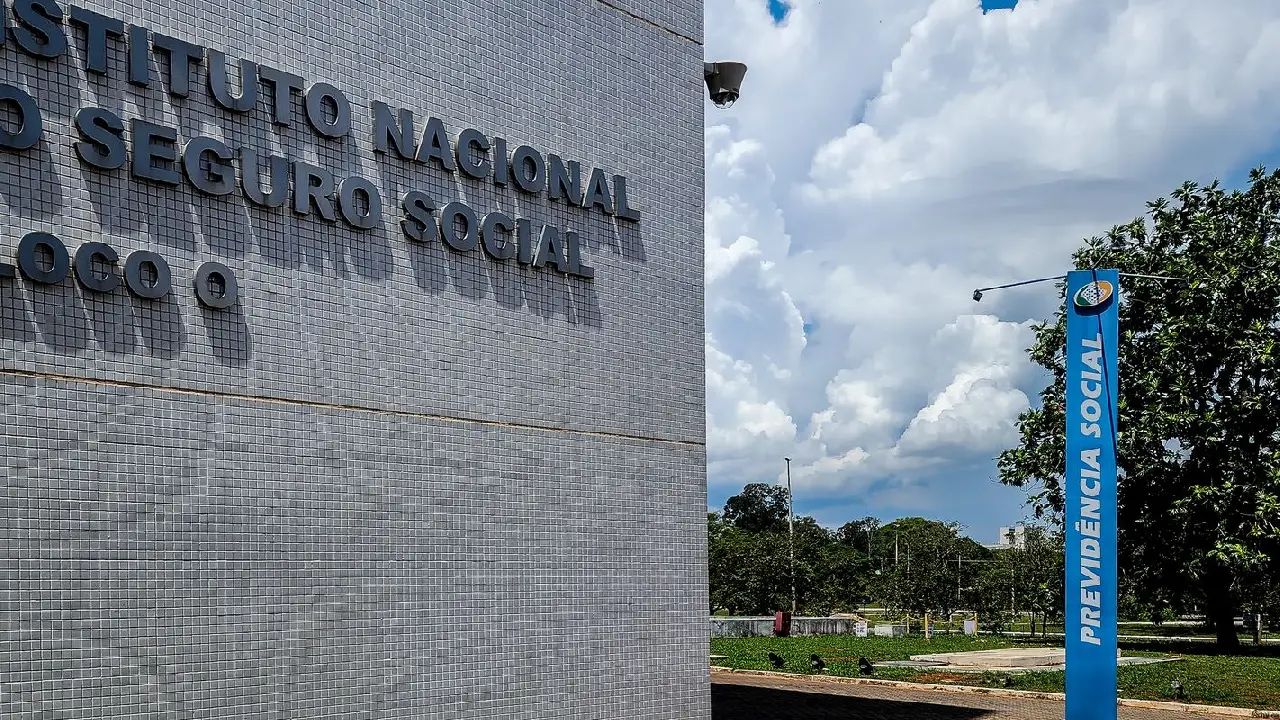 Conselho da Justiça Federal libera R$ 2 bilhões em pagamentos do INSS