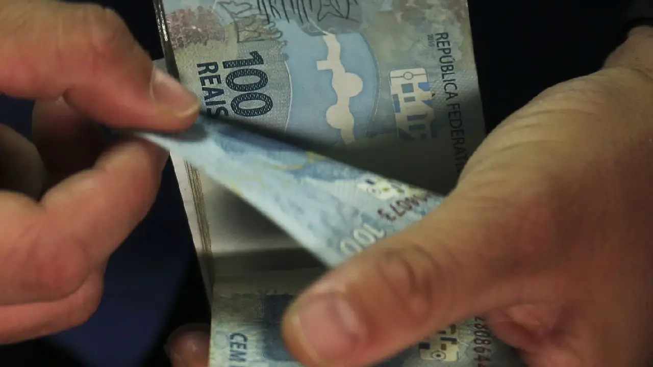 Desenrola Adimplentes começa a operar nesta segunda-feira