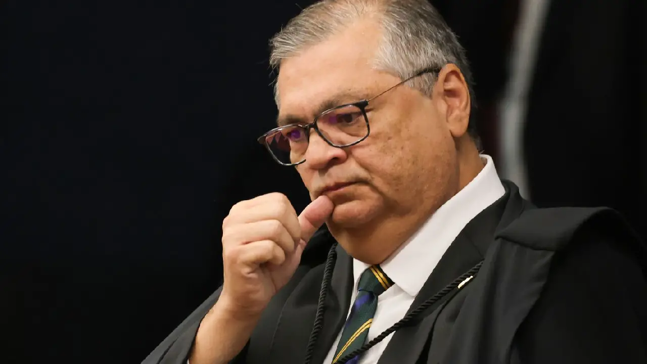 Dino questiona atuação conjunta da CVM e BC para impedir fraudes