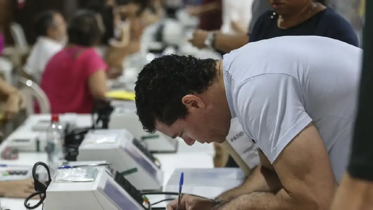 Eleições 2026: campanha Boto Fé no Voto quer combater desinformação 