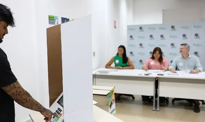 Eleições 2026: veja os horários de votação neste domingo  