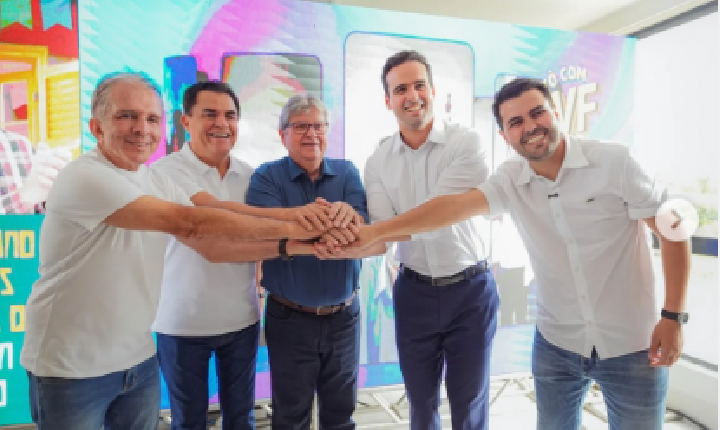 Em meio às articulações da base governista, Wilson Filho reúne Lucas, João, Nabor, cerca de 50 prefeitos e lideranças paraibanas.