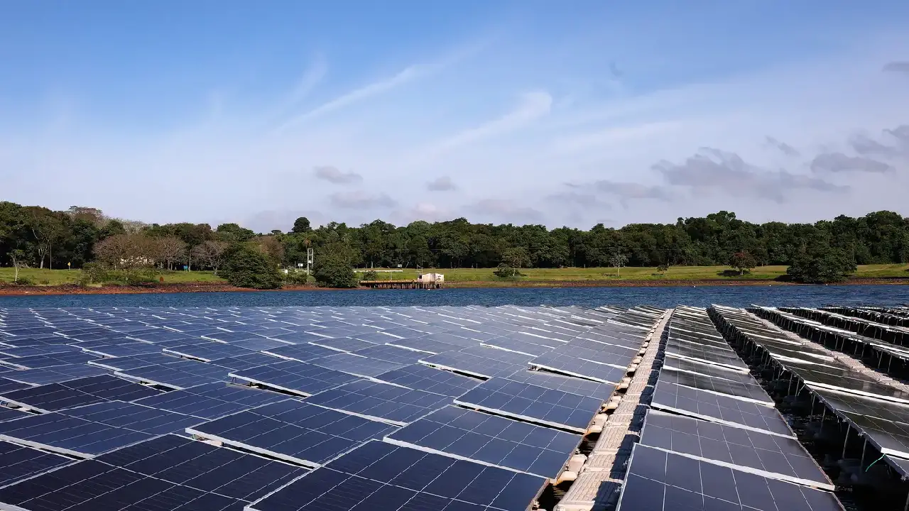 Energia solar em Itaipu tem potencial para dobrar capacidade da usina