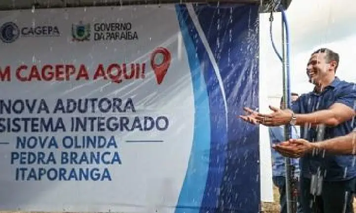 Governador Lucas Ribeiro entrega nova adutora de Itaporanga e visita construção de 100 unidades habitacionais no município