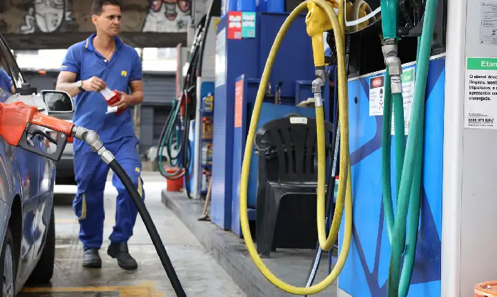 Governo abre crédito de R$ 550 milhões para subsidiar diesel