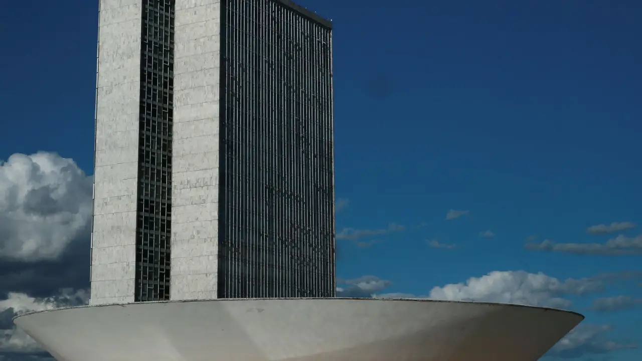 Governo enviará projeto à Câmara para aumentar limite do MEI