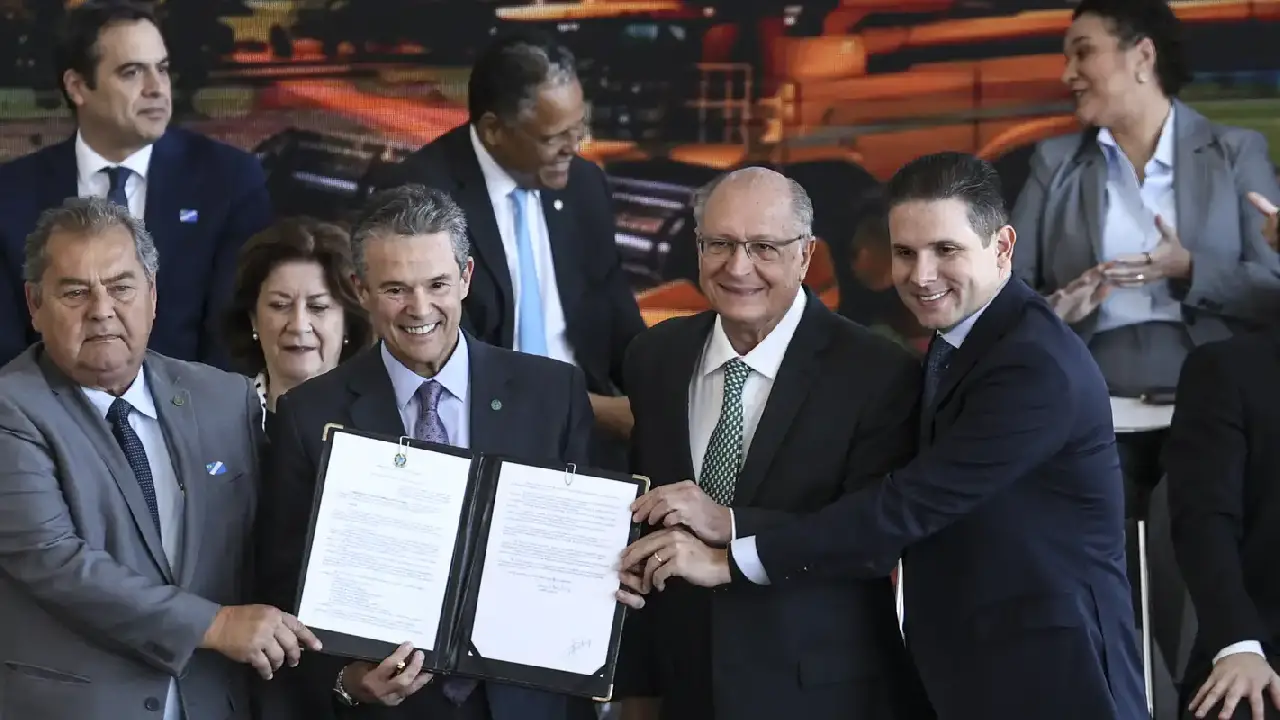 Governo federal lança Plano Safra 2026/2027 de R$ 525,1 bilhões
