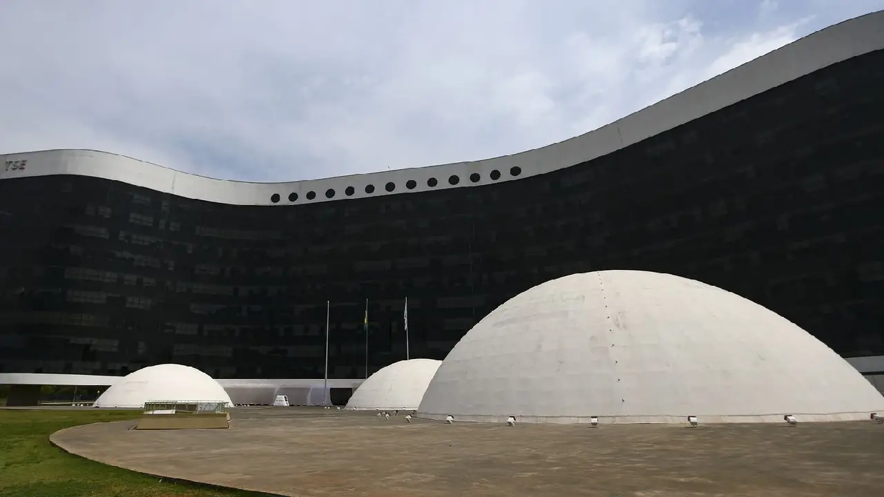 IA pode gerar mais fake news nas eleições, alertam especialistas