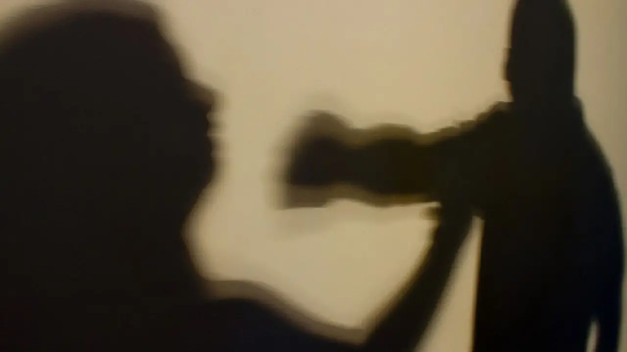 Justiça condena jovem que armou estupro coletivo contra adolescente