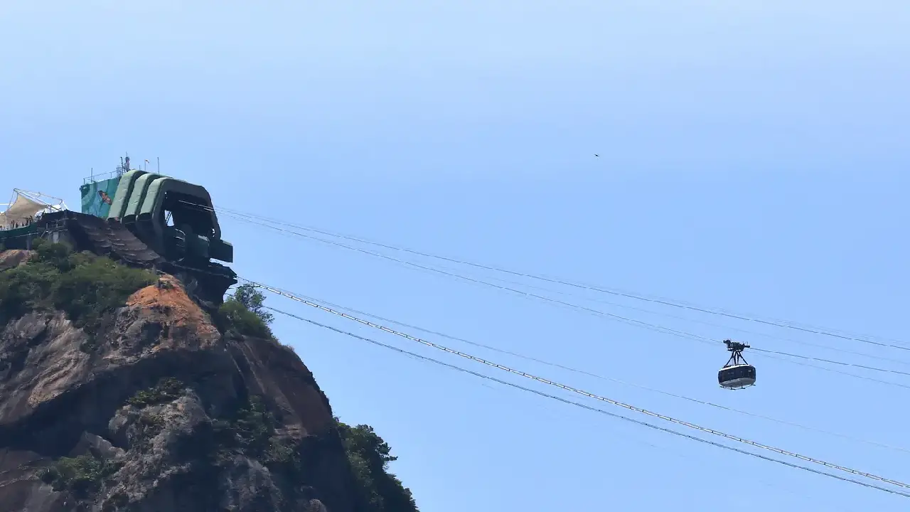 Justiça mantém suspensão de obras de tirolesa no Pão de Açúcar