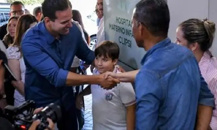 Lucas Ribeiro visita Hospital da Clipsi e destaca avanços com estadualização da unidade hospitalar