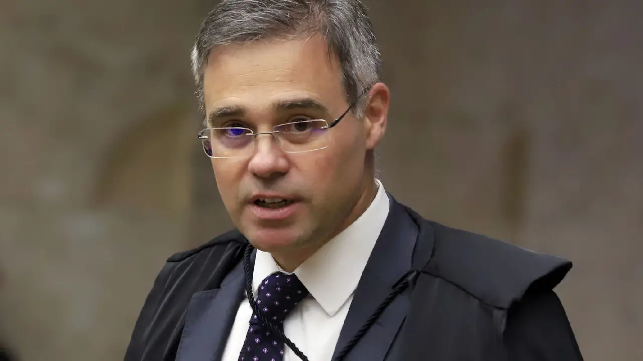 Mendonça vai comandar apuração sobre dinheiro de Vorcaro em Dark Horse