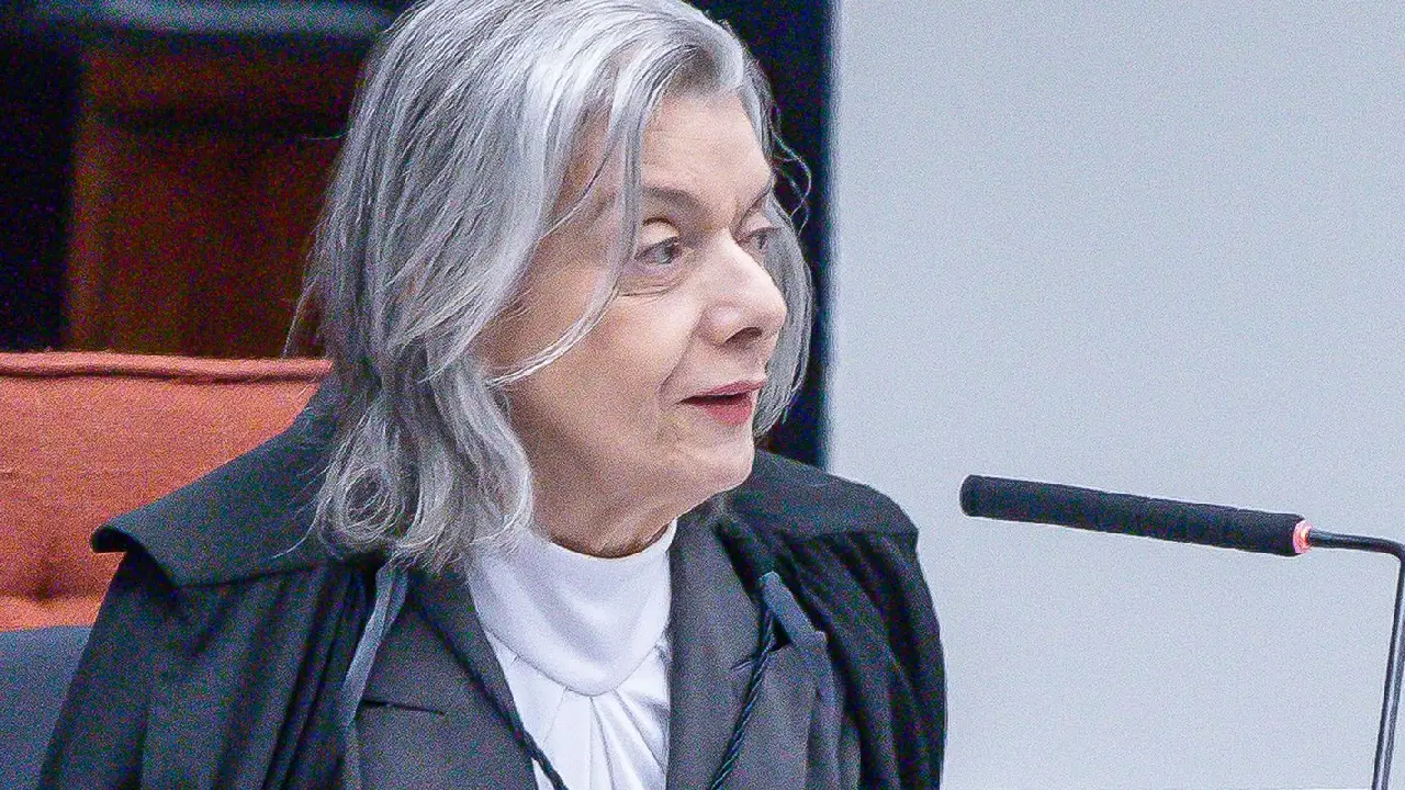 Ministra rejeita ação que pedia transporte interestadual na eleição