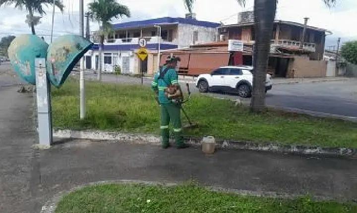 João Pessoa: Praças nos bairros de Jaguaribe e Colinas do Sul recebem serviços de zeladoria durante a semana