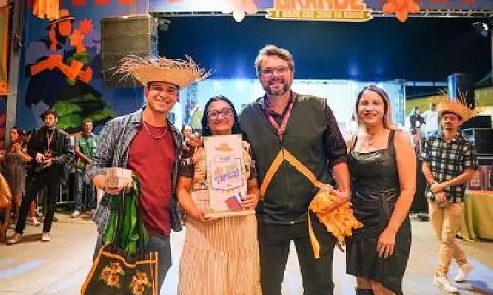 Prefeitura de Campina Grande encerra III Festival de Quadrilhas Juninas Escolares com celebração da cultura nordestina