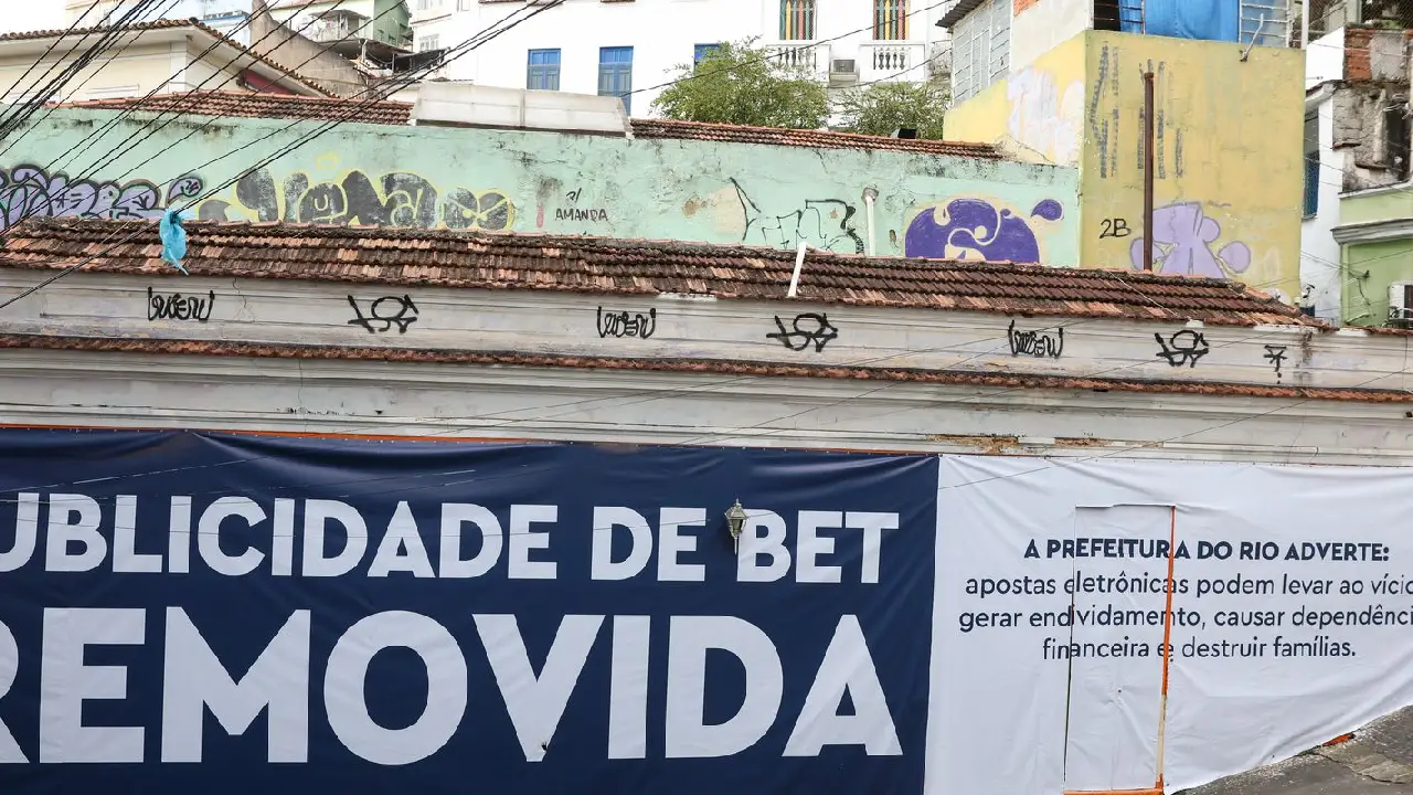Saiba como as bets adoeceram e endividaram os brasileiros