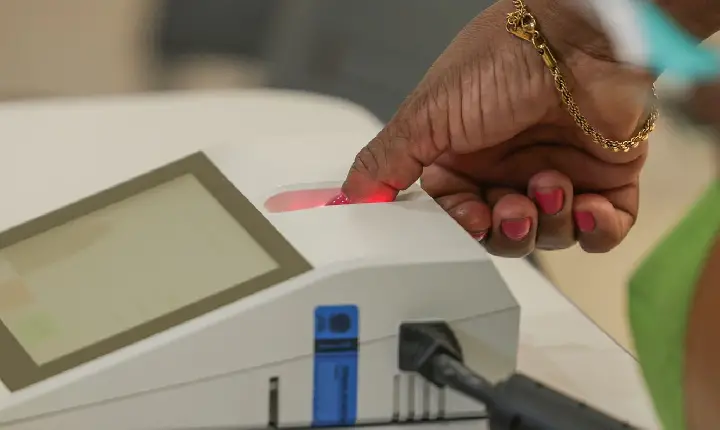 Sobe para 1.544 número de urnas substituídas no primeiro turno 