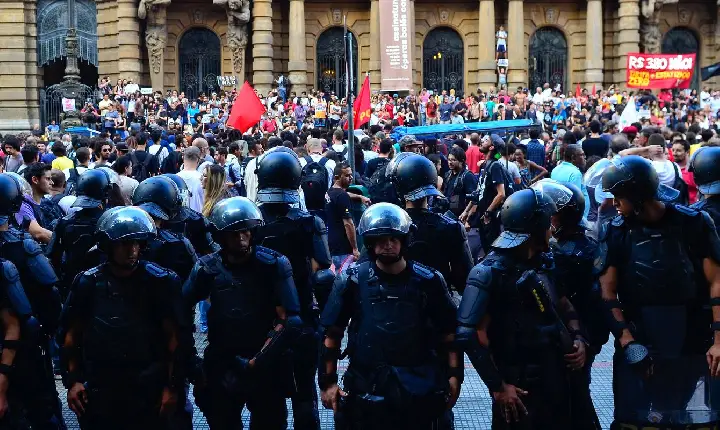 STJ: estado de SP deve ter protocolo para atuar em manifestações