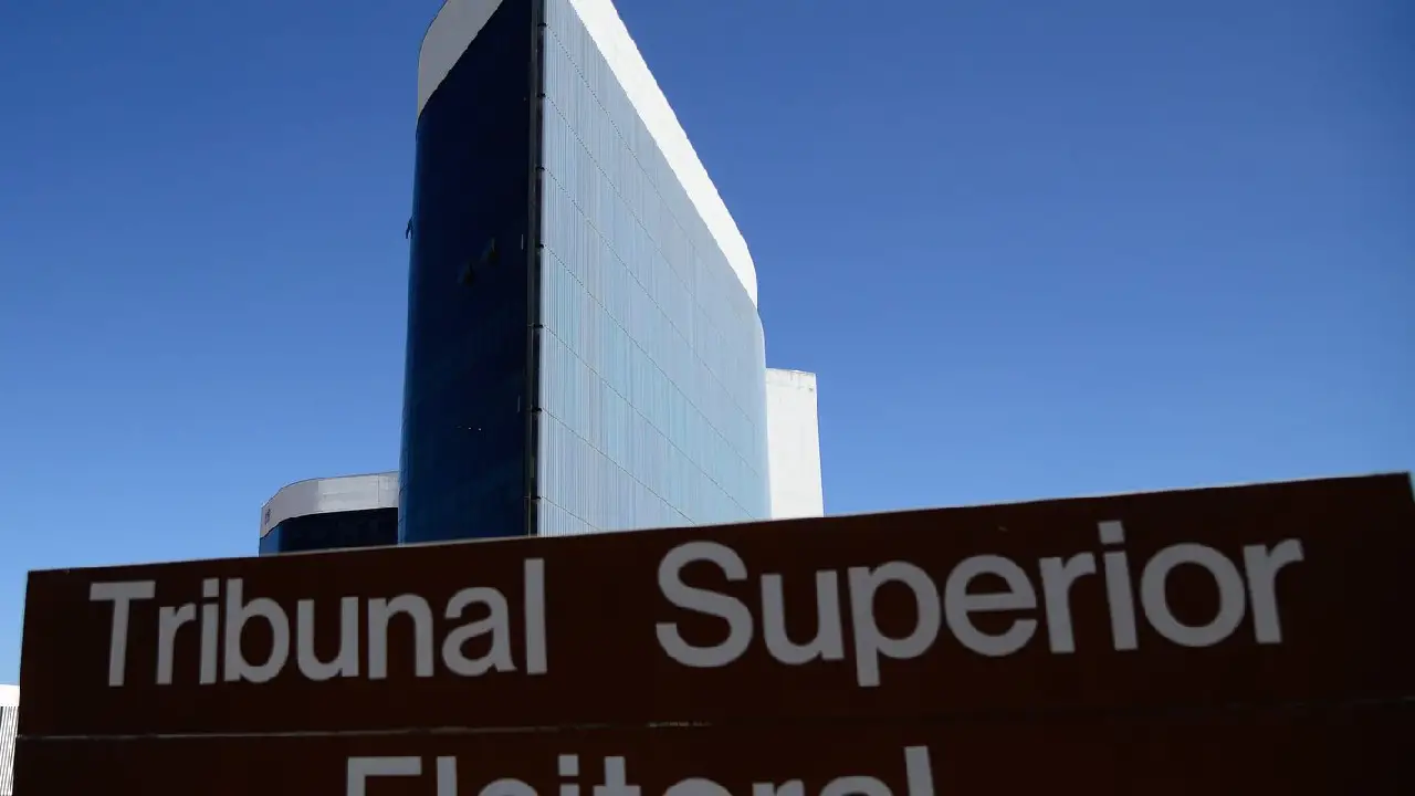 TSE determina remoção de vídeo que associa Lula ao PCC e ao CV