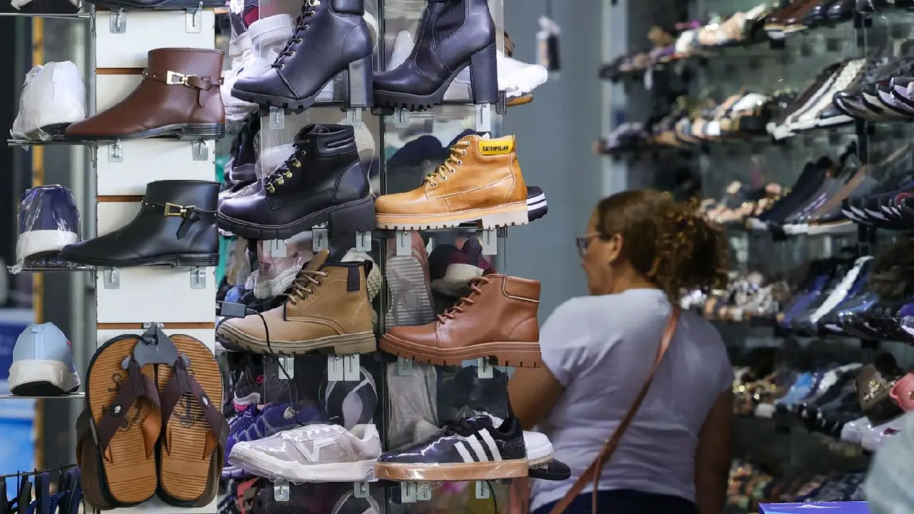 Vendas no comércio crescem 0,5% em junho e sobem 1,9% no 1º semestre