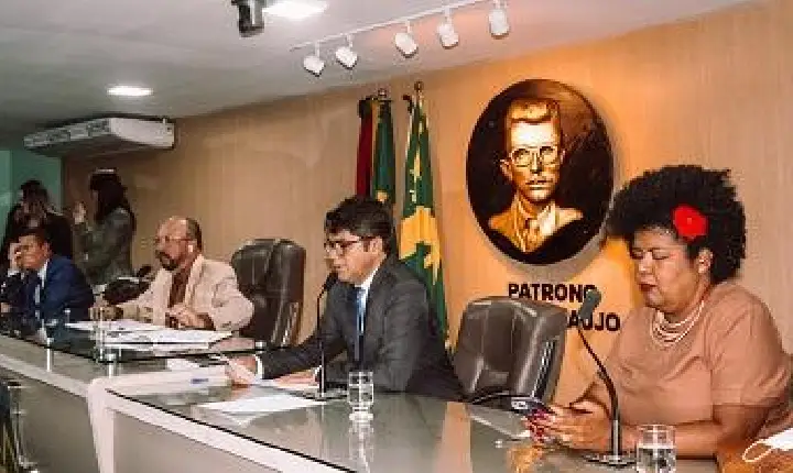 Vereadores repercutem na tribuna resultado das eleições