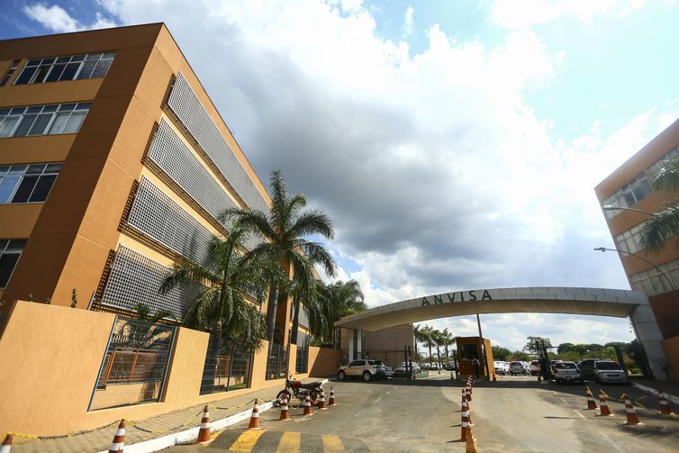 Anvisa proíbe venda de massas contaminadas com substância tóxica