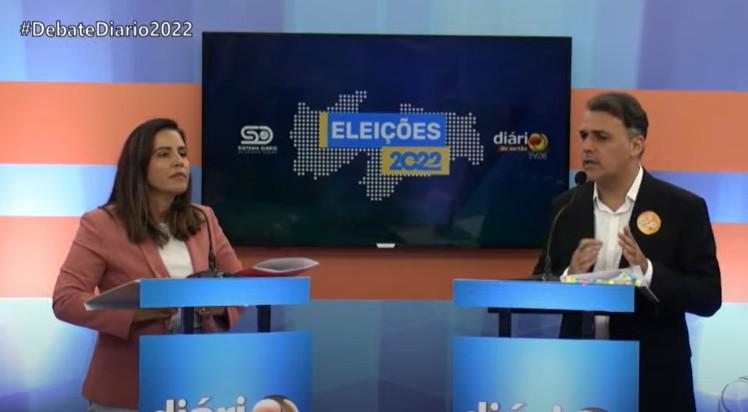 Em confronto com Alexandre, Pollyana diz que Efraim usa dinheiro do Orçamento Secreto para fazer balcão de negócios em troca de votos