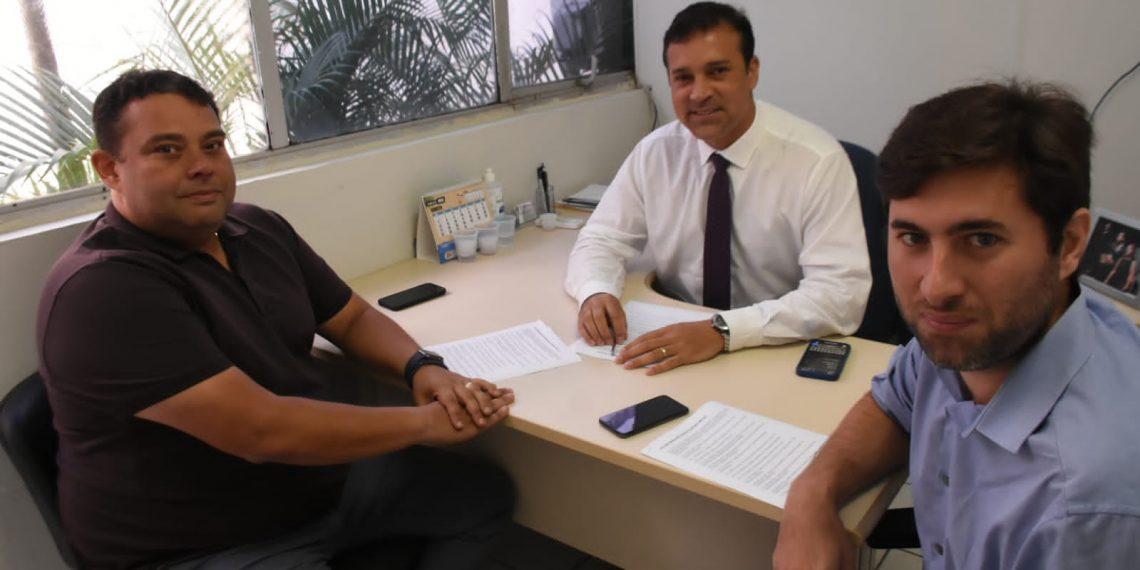 Frente Parlamentar do Empreendedorismo vai revisar leis que impactam setor de hospedagem e alimentação de JP