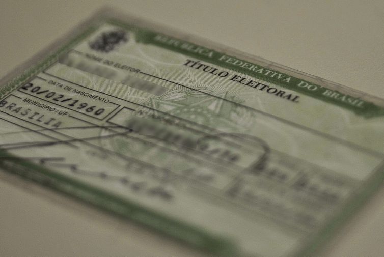 Prazo para pedir 2ª via do título de eleitor termina na quinta-feira
