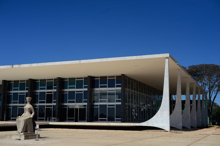 Audiência pública do STF vai discutir abertura de cursos de medicina