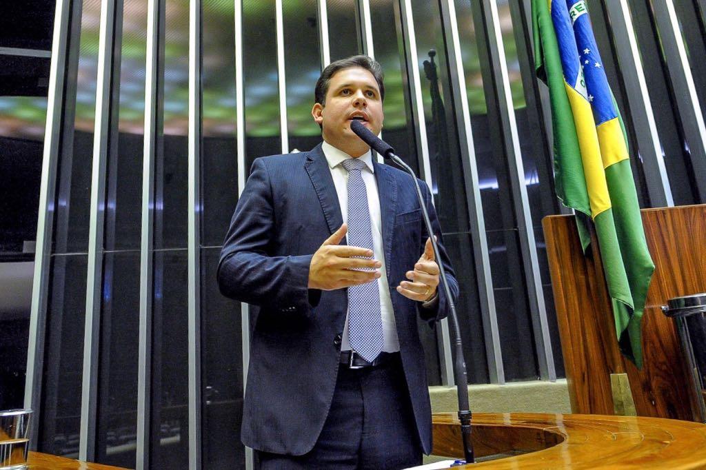 ‘Aumenta nossa responsabilidade’, diz Hugo Motta, deputado federal mais votado da PB