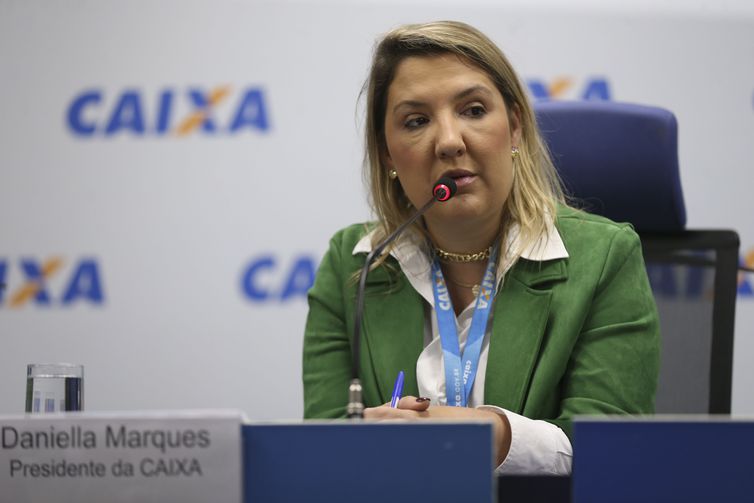 Caixa estuda juro abaixo de 3,5% para consignado do Auxílio Brasil