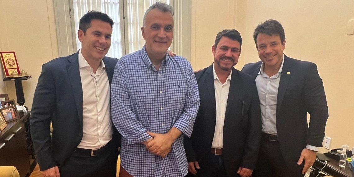 No Rio de Janeiro, Dinho debate previdência municipal e agenda novo Conalec