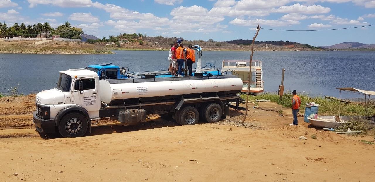 Operação Carro-Pipa: Em outubro distribuição será de quase 1,3 milhão de litros d’água para a zona rural de Campina Grande