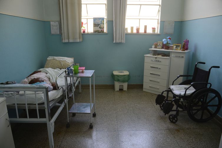 TCE-SP encontra equipamentos quebrados em 31% das unidades de saúde
