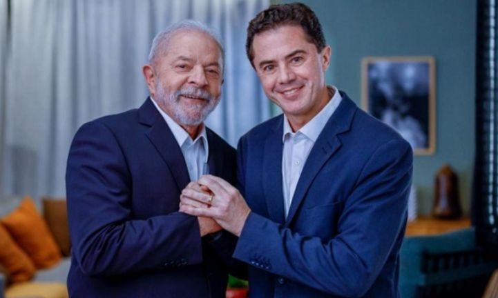 Veneziano discursa em encontro de lideranças com Lula e destaca necessidade de união de forças para a garantia da democracia