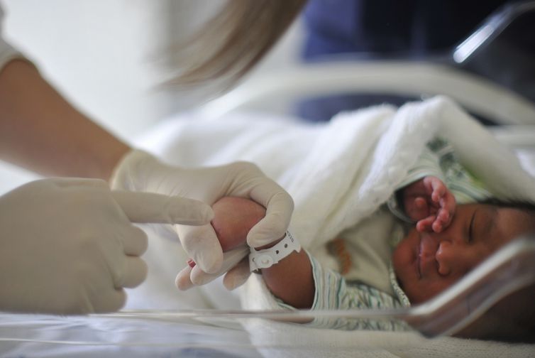 Novembro Roxo: prematuridade é principal causa da mortalidade infantil