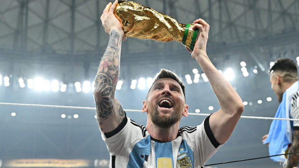 Futebol em 2022 teve Messi no topo, hexa adiado e domínio de Flamengo e Palmeiras