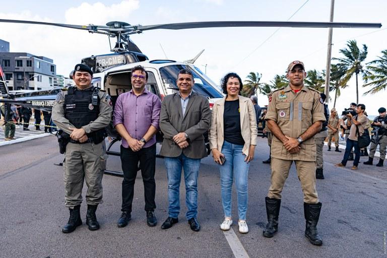 Polícia Civil participa de mais uma ação da Operção Verão 2023 na Praia de Intermares, em Cabedelo