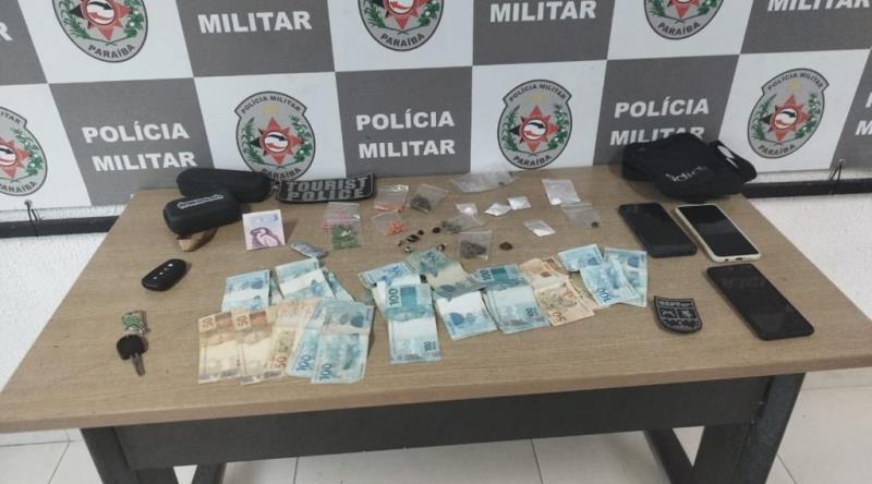 Polícia Militar intercepta veículo, apreende drogas e dinheiro com trio do tráfico