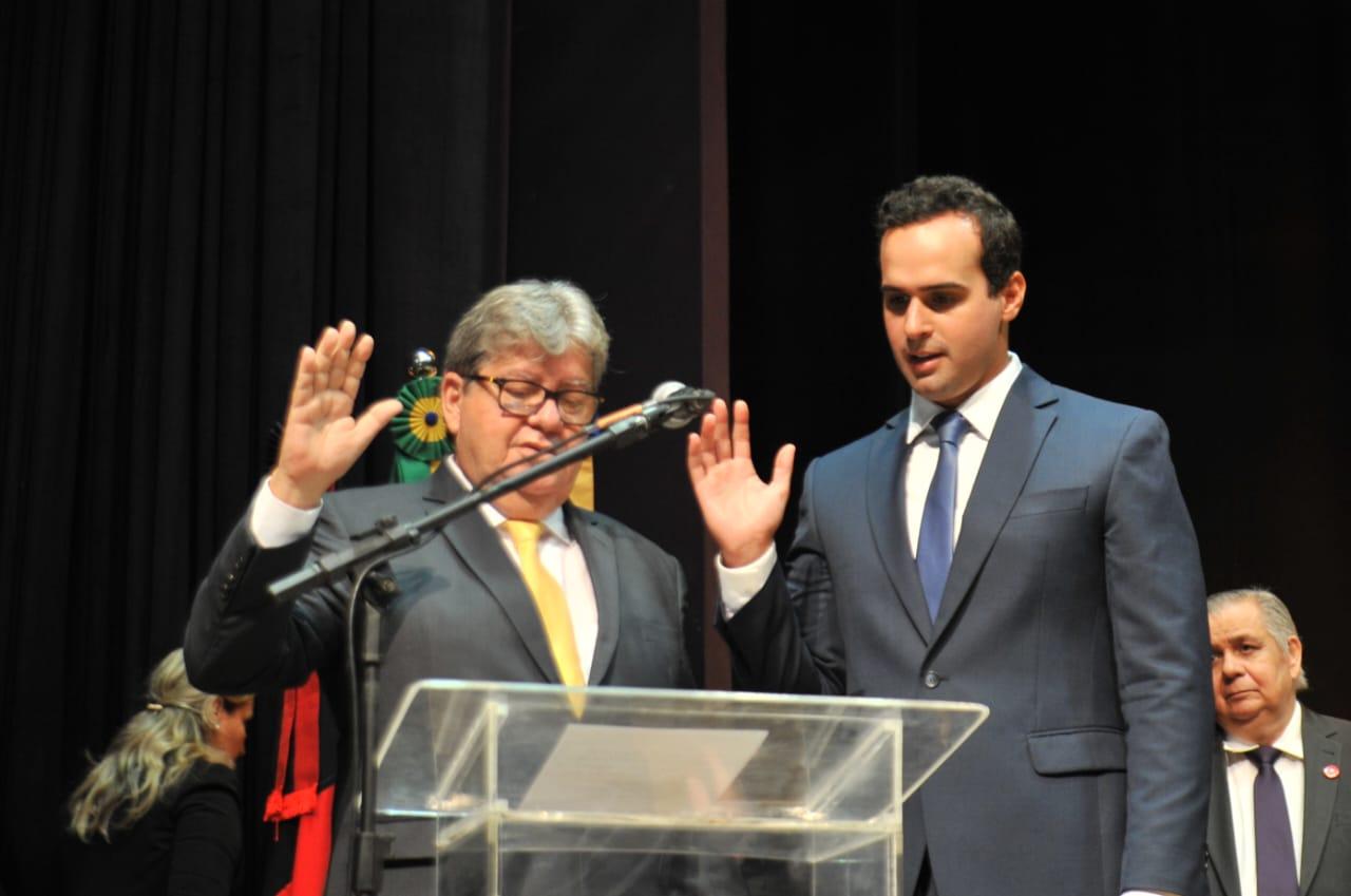 ALPB realiza sessão solene para empossar o governador João Azevêdo e o vice Lucas Ribeiro