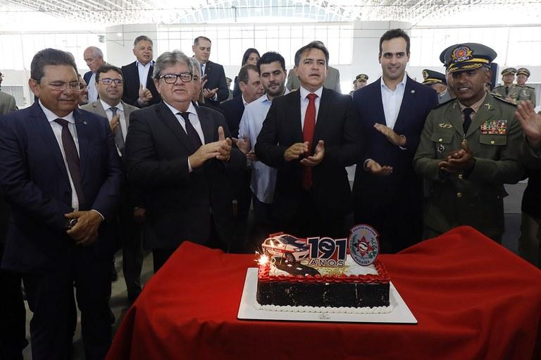 João Azevêdo prestigia solenidade de comemoração dos 191 anos da Polícia Militar e destaca resultados positivos na Segurança Pública