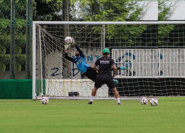 Botafogo-PB pode ter reforços na defesa e no ataque contra o Nacional