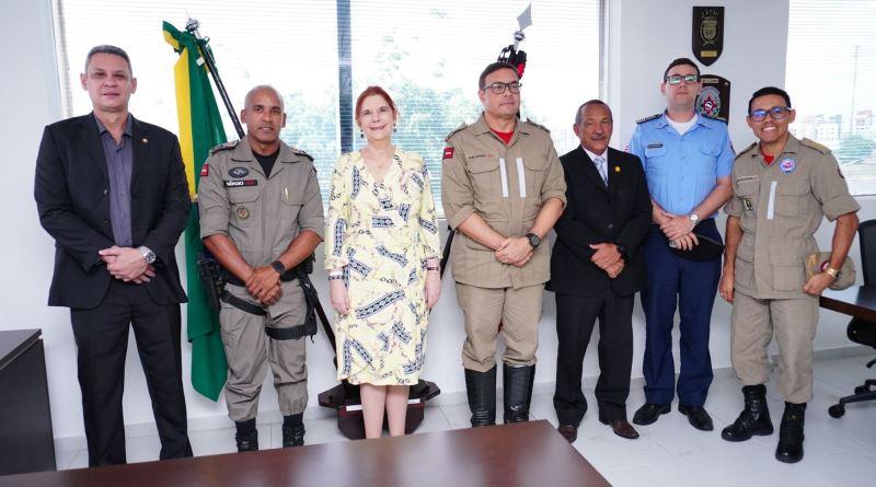 Ministra do Superior Tribunal Militar visita Comando Geral da PM da Paraíba