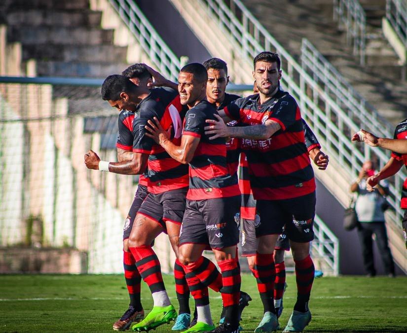 Campinense segue nesta quinta para Fortaleza e estreia na Série D no sábado