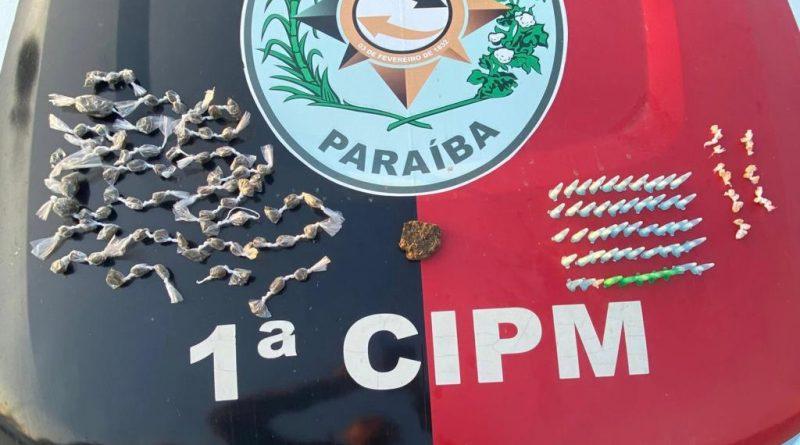 Polícia Militar apreende armas, drogas e detém suspeitos em ações na Paraíba