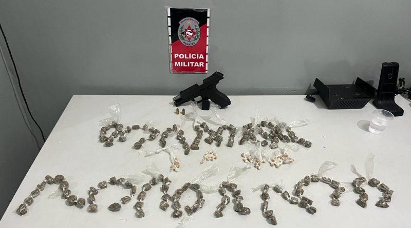 Polícia Militar prende suspeito com arma de fogo e drogas em Santa Rita